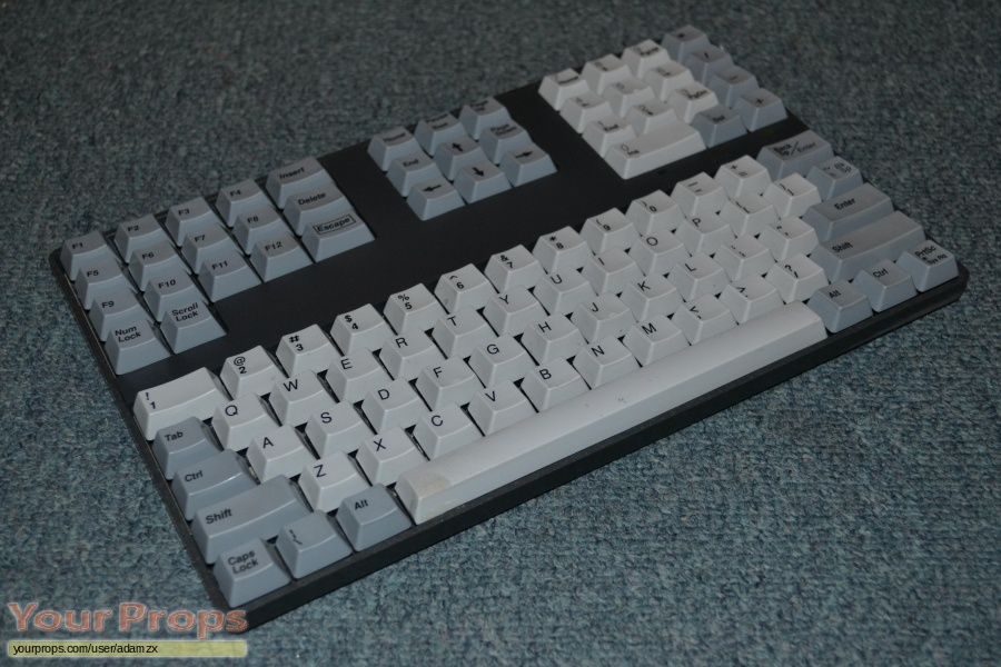 SeaQuest-DSV-Computer-Keyboard-1.jpg