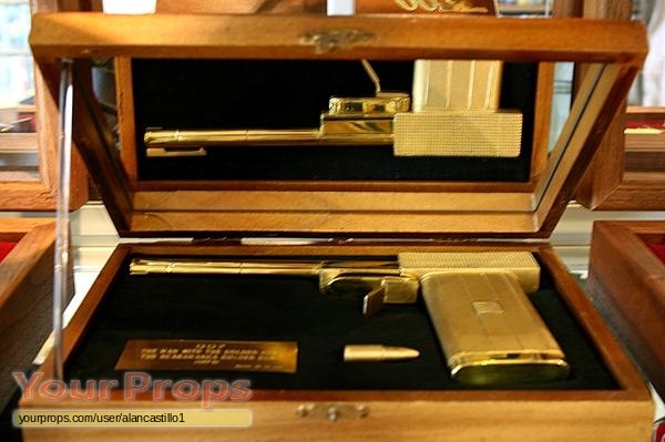 James-Bond-The-Man-With-The-Golden-Gun-1974-prop-weapons.jpg