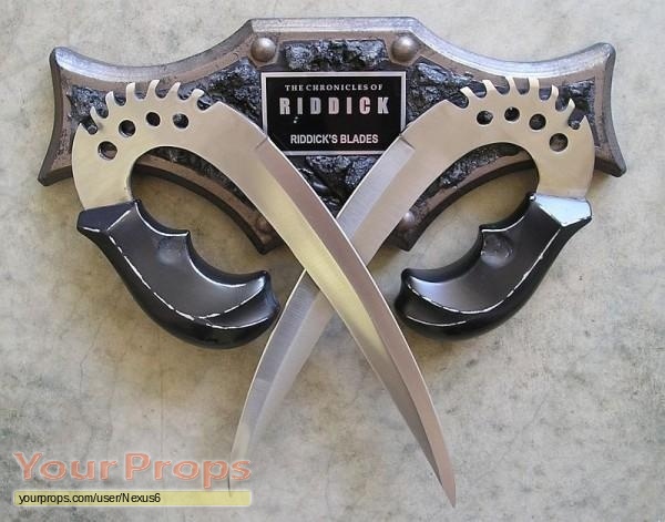 The-Chronicles-of-Riddick-Riddick-s-Blades-1.jpg