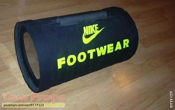 Kæmpe stor ortodoks mini The BTTF Nike Footwear Bag. | RPF Costume and Prop Maker Community