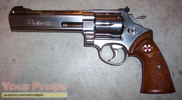 Resident Evil replica movie prop weapon