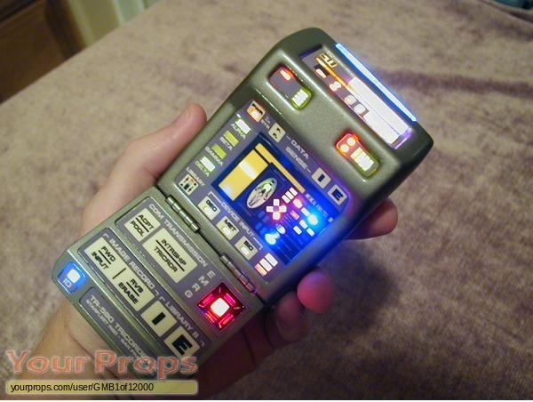 Star Trek: Deep Space Nine MARK X Medical Tricorder replica (Lights ...