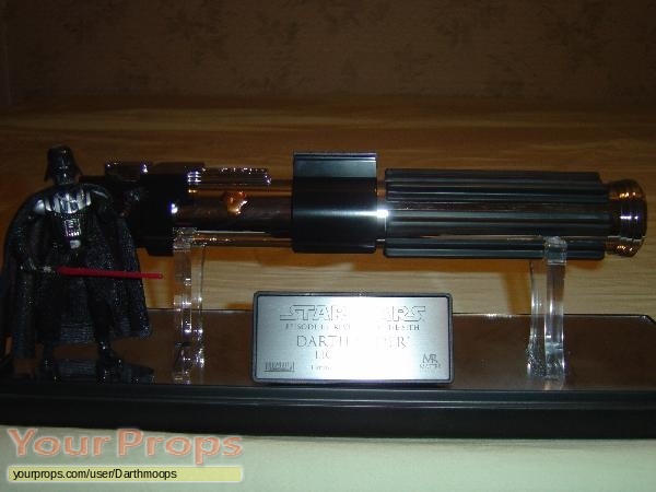 Star Wars  Revenge Of The Sith Master Replicas movie prop