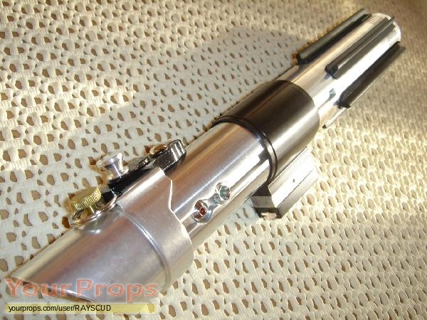 Star Wars  Attack Of The Clones replica movie prop weapon