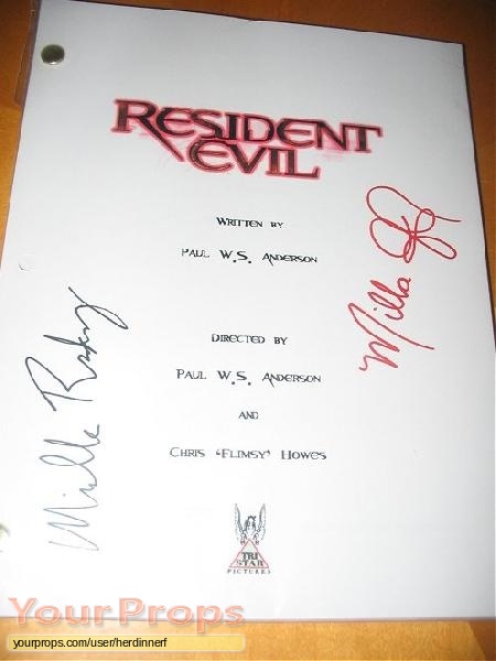 Resident Evil replica production material