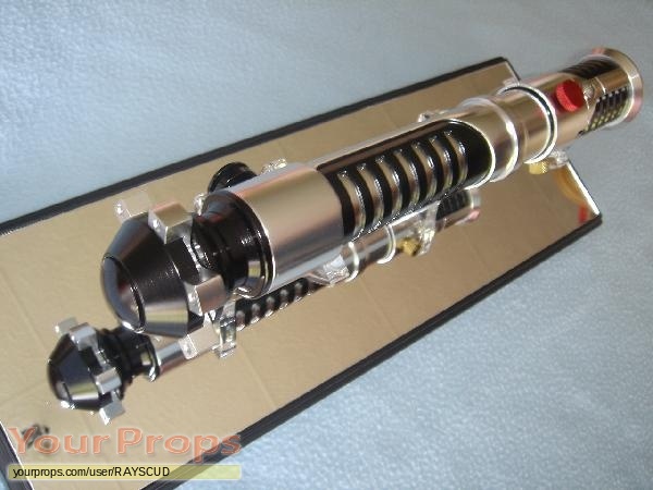 Star Wars  Attack Of The Clones Master Replicas movie prop weapon