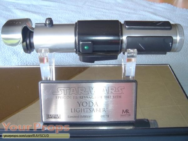 Star Wars  Revenge Of The Sith Master Replicas movie prop