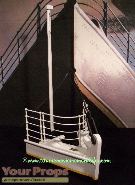 Titanic replica production material