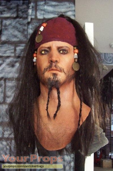 Mobile wallpaper: Pirates Of The Caribbean, Johnny Depp, Pirate, Movie, Jack  Sparrow, 1105640 download the picture for free.
