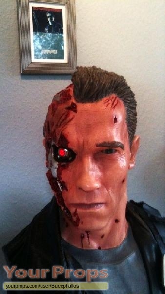 Terminator 2  Judgment Day Sideshow Collectibles movie prop