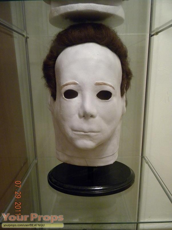 Halloween 4  The Return of Michael Myers replica movie prop