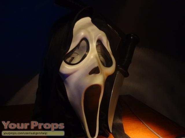 Scream 4   Scre4m replica movie prop
