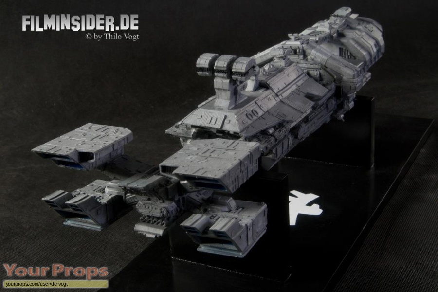 Starship Troopers replica model   miniature