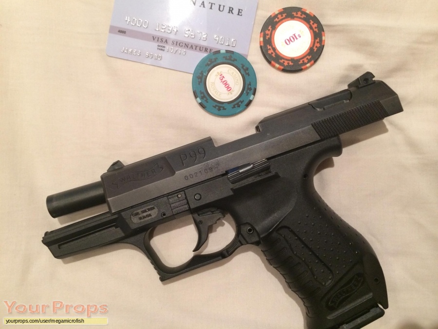 James Bond  Casino Royale replica movie prop weapon