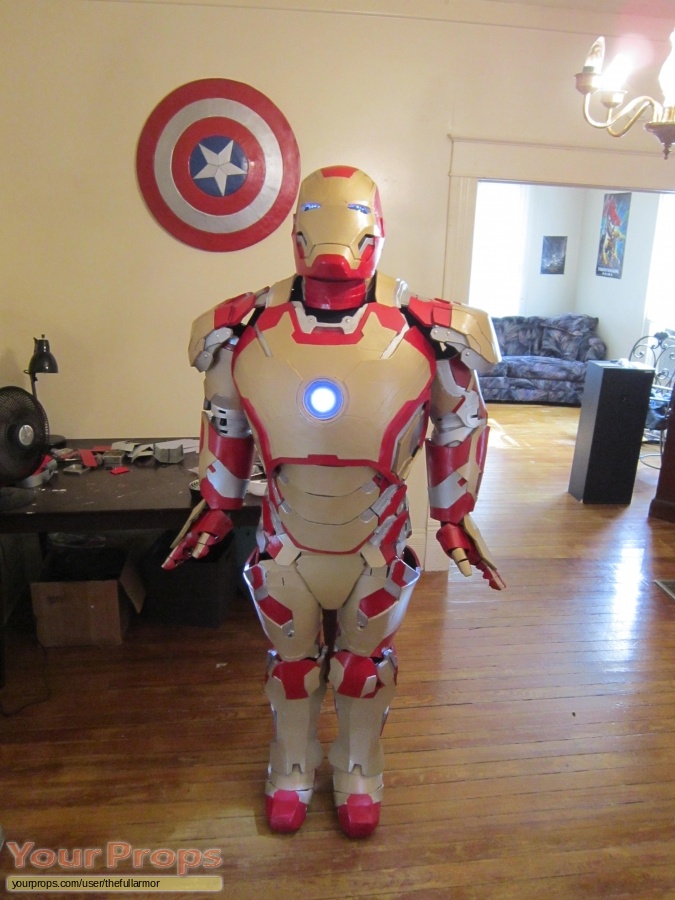 Iron Man 3 made from scratch movie costume