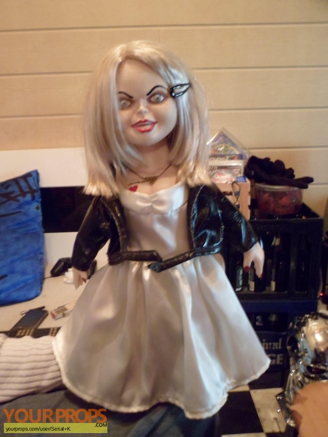 Bride of Chucky Sideshow Collectibles model   miniature