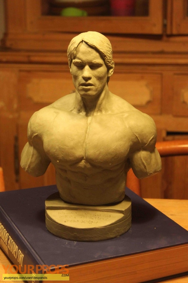 Pumping Iron made from scratch model   miniature