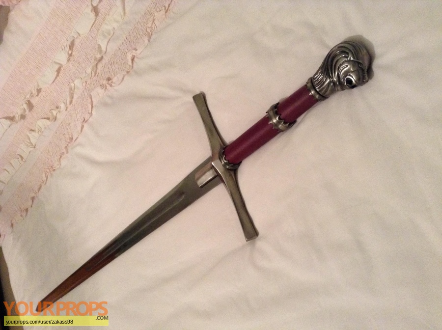 The Chronicles of Narnia  The Lion  the Witch and the Wardrobe replica movie prop weapon