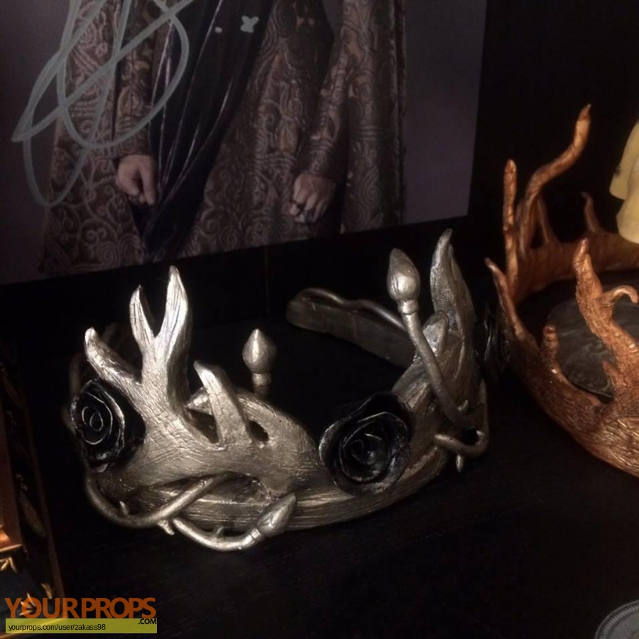 Game of Thrones made from scratch movie costume
