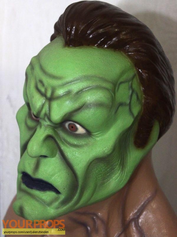 The Mask Sideshow Collectibles model   miniature