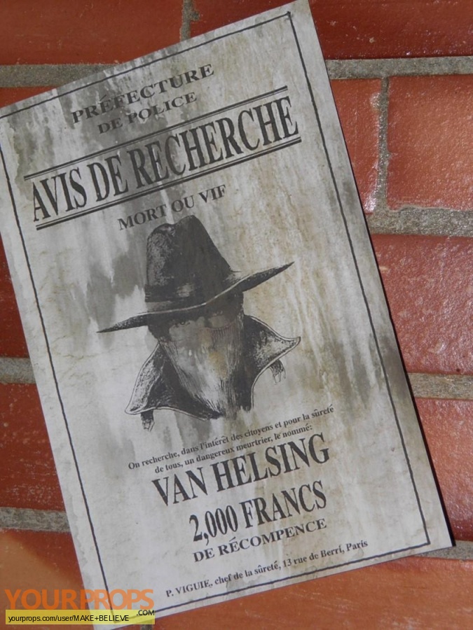Van Helsing replica movie prop