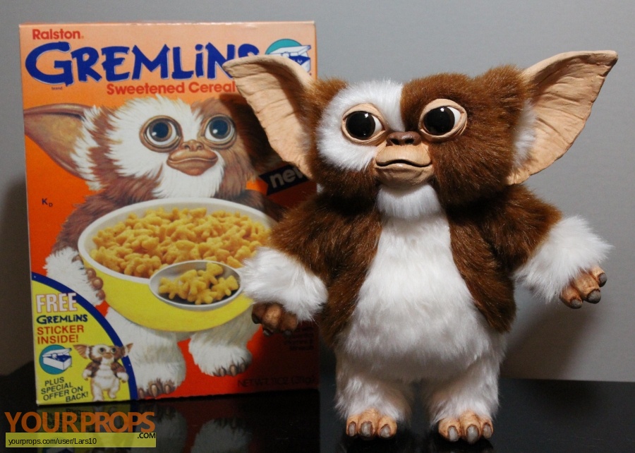 Gremlins HERO Gizmo screen used replica prop Lars10 replica movie prop