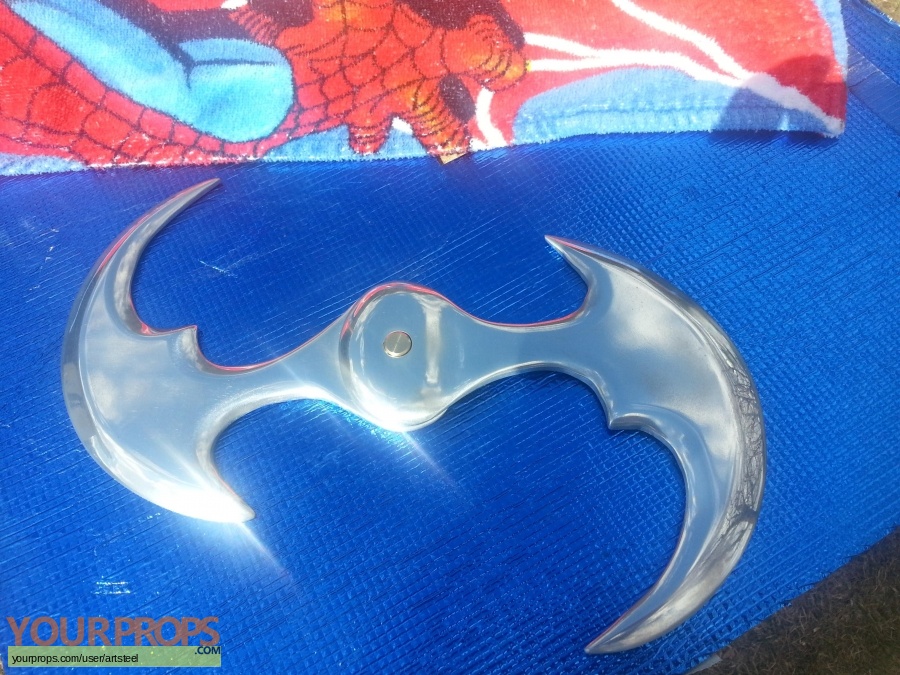 Batman v Superman  Dawn of Justice replica movie prop weapon