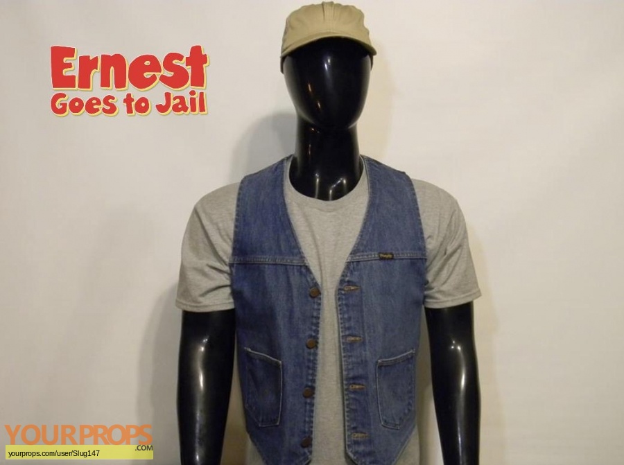 Ernest Goes to Jail original movie costume