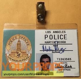 Lethal Weapon replica movie prop