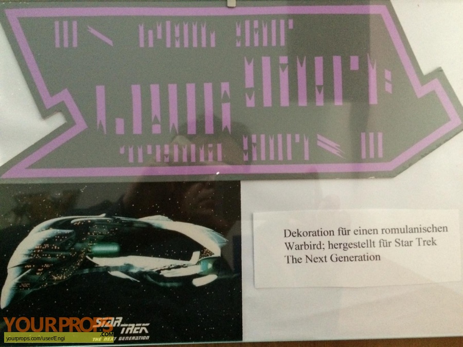 Star Trek - The Next Generation original set dressing   pieces
