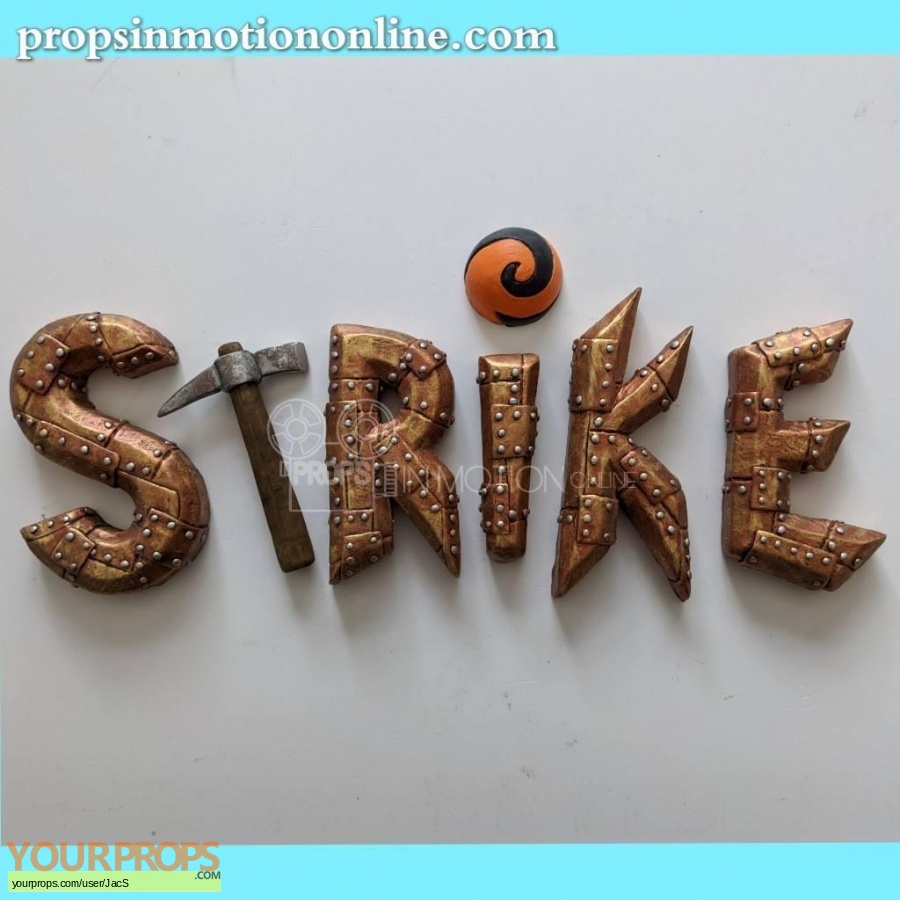 Strike original movie prop