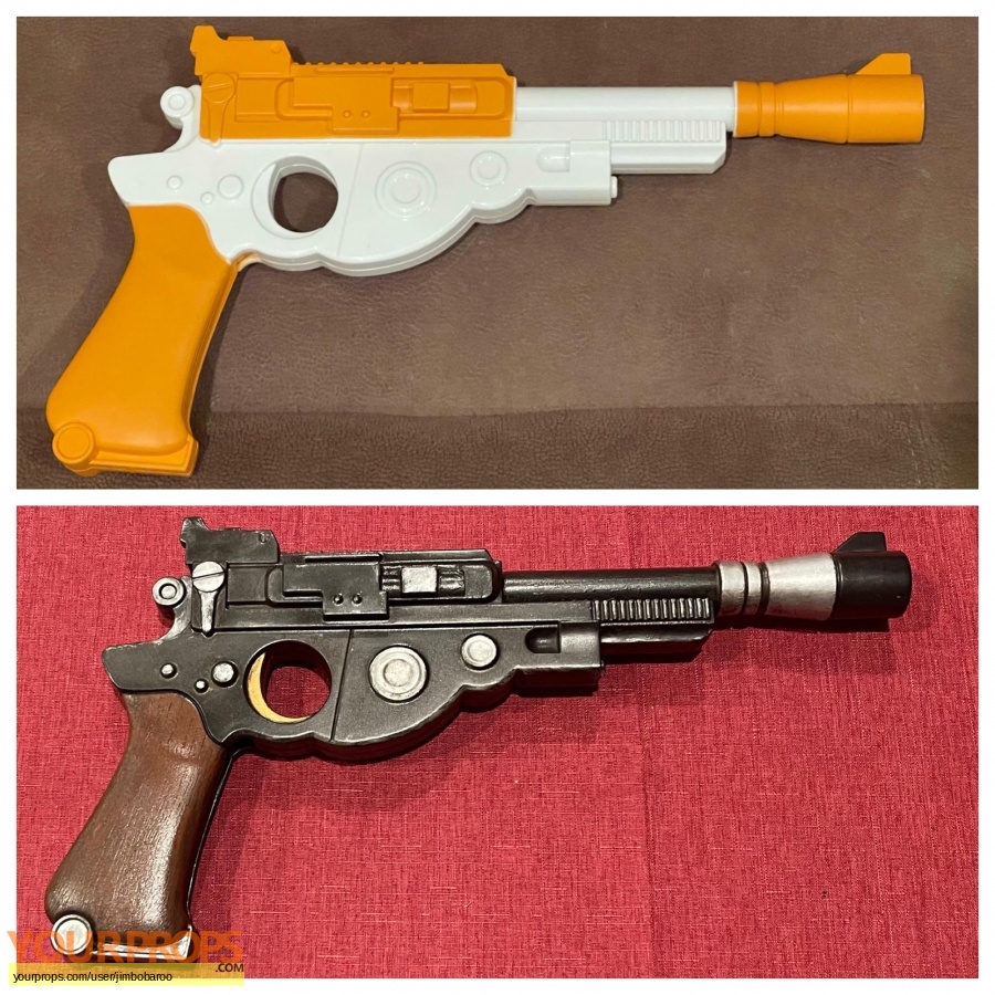 The Mandalorian replica movie prop weapon