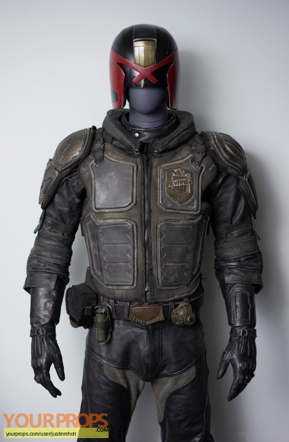 Dredd original movie costume