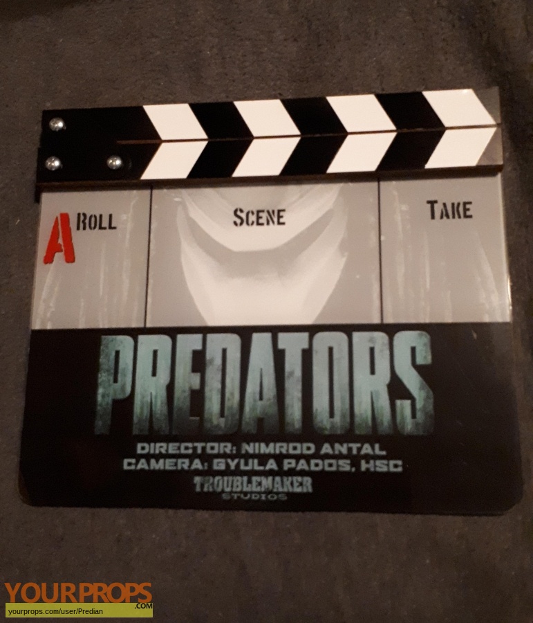Predators original film-crew items