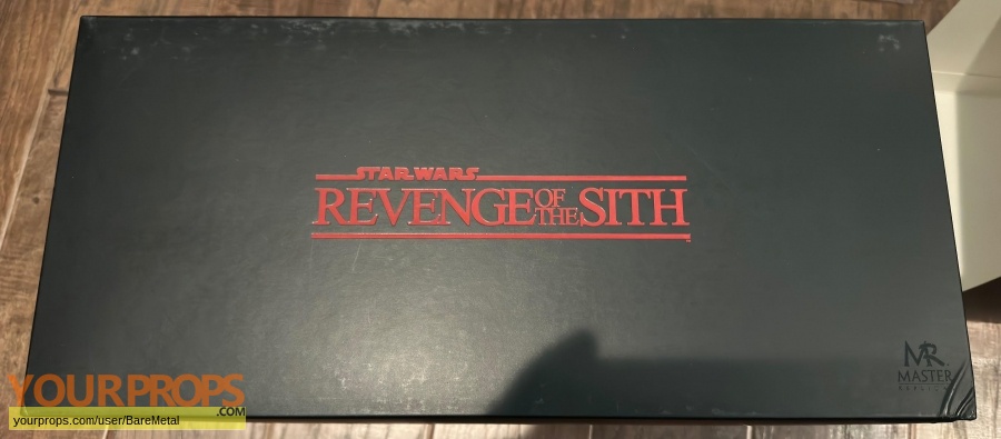 Star Wars Episode 3  Revenge of the Sith Master Replicas movie prop