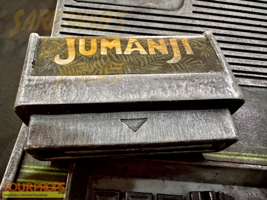 Jumanji  Welcome to the Jungle replica movie prop