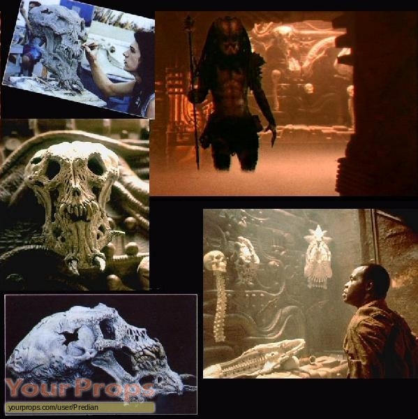Predator 2 original movie prop