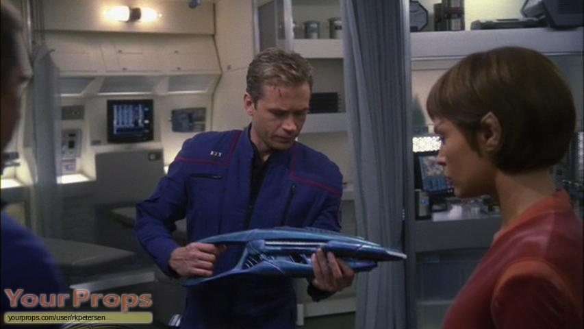 Star Trek  Enterprise original movie prop weapon