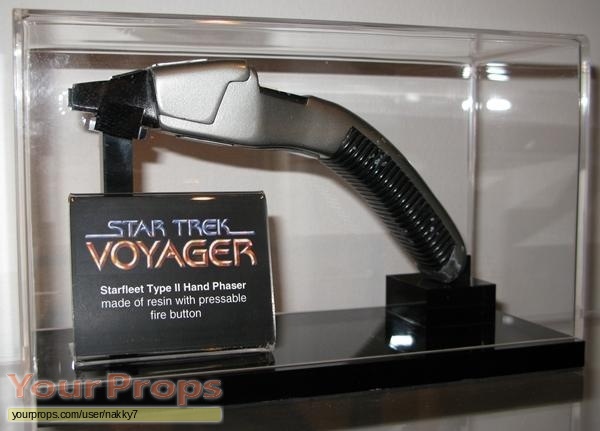 Star Trek  Voyager original movie prop weapon