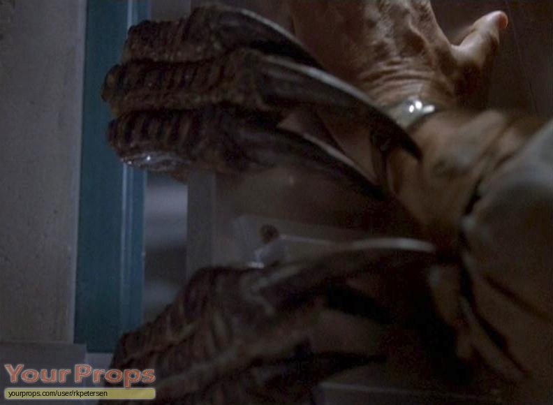 Jurassic Park original make-up   prosthetics