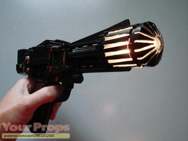 Battlestar Galactica replica movie prop weapon