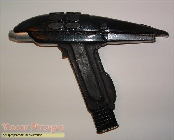 Star Trek V  The Final Frontier replica movie prop weapon