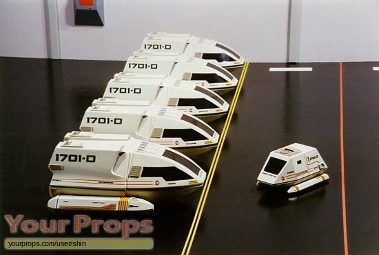 Star Trek  The Next Generation replica model   miniature