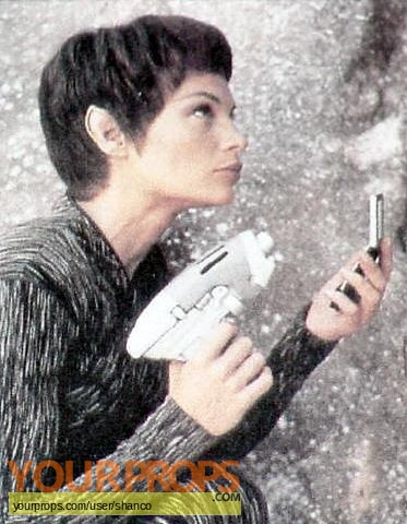 Star Trek  Enterprise original movie prop weapon
