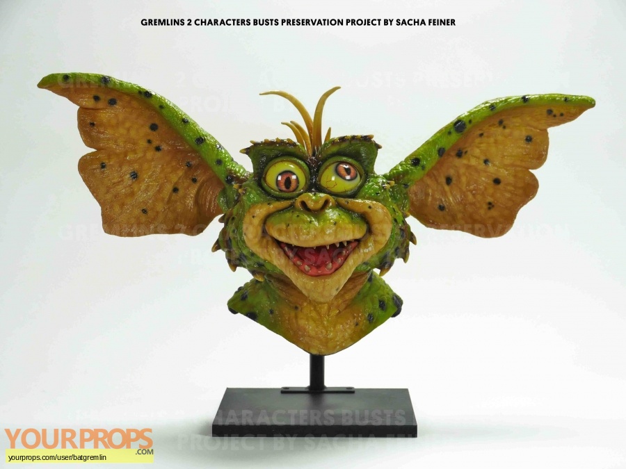 Gremlins 2  The New Batch replica movie prop