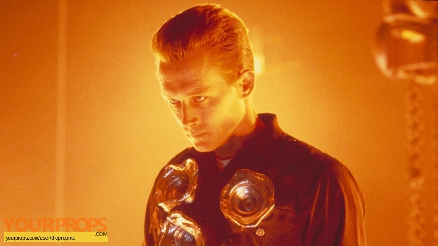 Terminator 2  Judgment Day original make-up   prosthetics