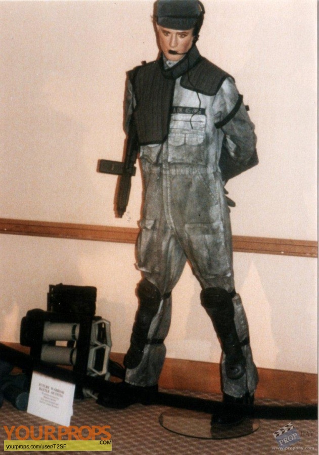 Terminator 2  Judgment Day original movie prop weapon