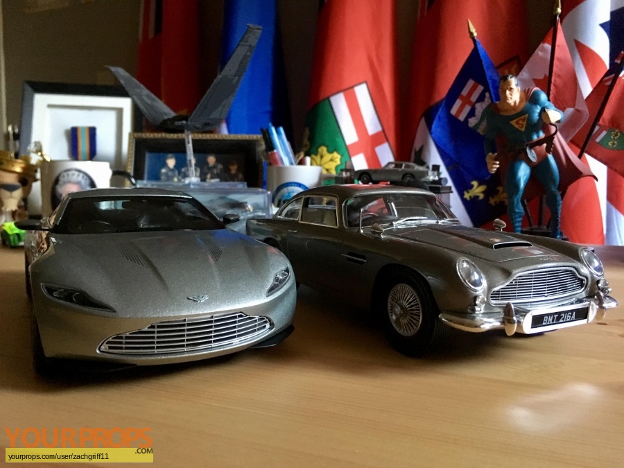 James Bond  Spectre replica model   miniature