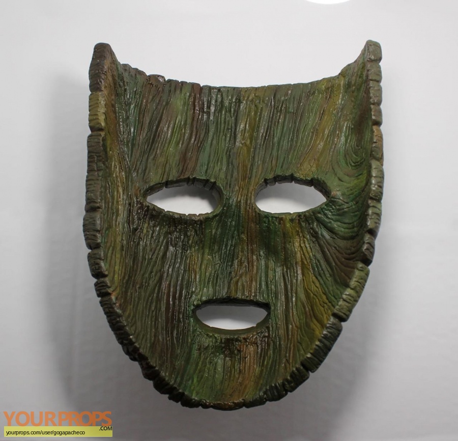 the mask replica movie prop