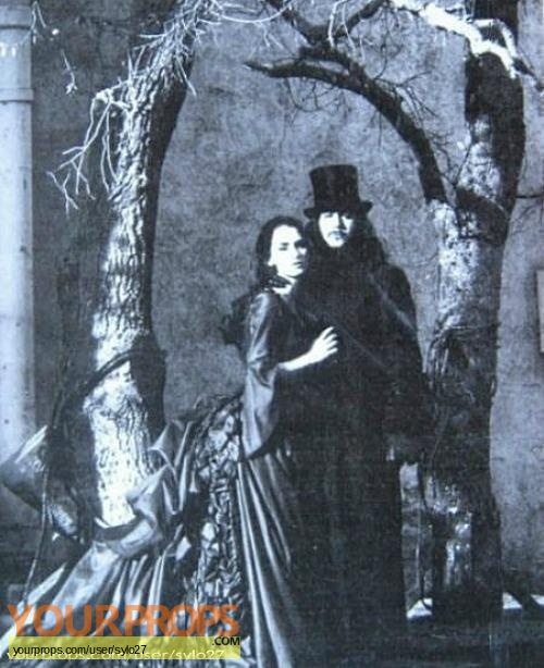 Bram Stokers Dracula replica movie prop